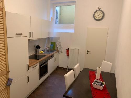 5min City Zentral - Wohnen am Werdersee Neustadt 1.6km von Noraweg entfernt