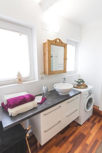 Résidence Campredon - Décoration typique - 25m2 de Terrasse aménagée plein sud avec vue panoramique - Internet - Jardin - Parking - Navette - Linge et Ménage en options payantes Résidence Campredon - Décoration typique - 25m2 de Terrasse aménagée plein sud avec vue panoramique - Internet - Jardin - Parking - Navette - Linge et Ménage en options payantes