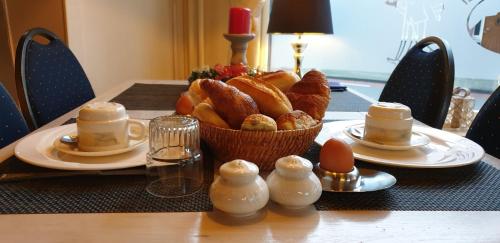 อาหารและเครื่องดื่ม, De Zevende Hemel in เกอร์เกรด