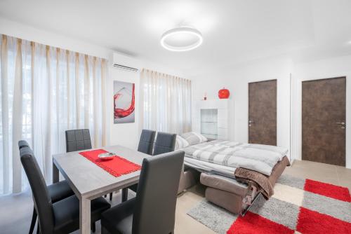 Fior Apartments Schiller - image 12