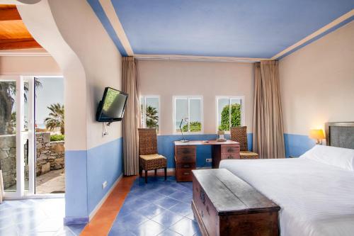 Beach Hotel Dos Mares - image 7