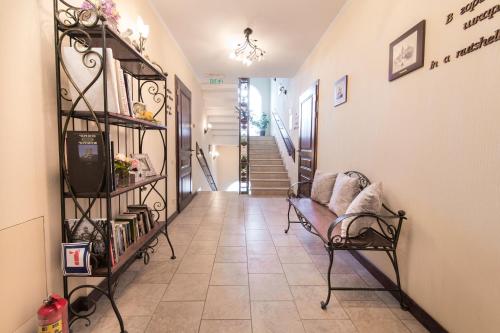 Oselya Hotel - image 3