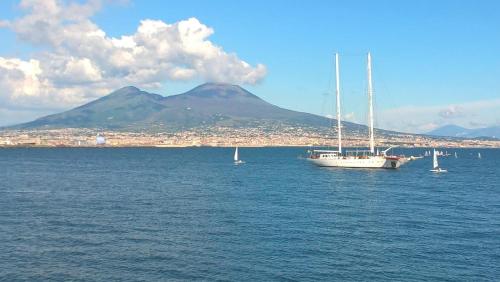Napoli Storia e Mare, Neapol