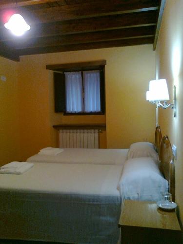  Apartamentos rurales La Lastra 2 llaves, in Caso