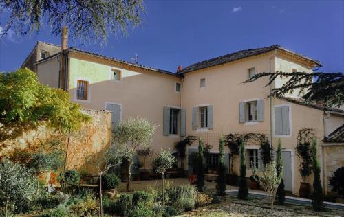 L'Ancien Presbytère chambre d'hôte Sanilhac-Sagriès