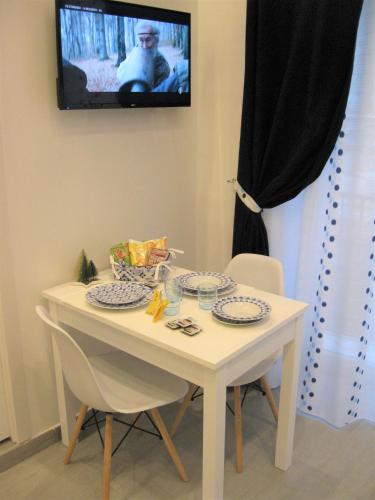 B&B Lemon Flats 1
