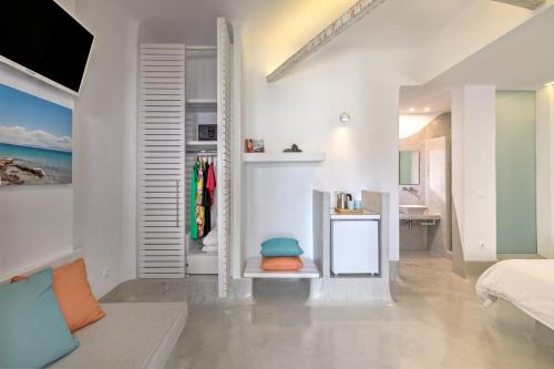 聖托里尼庫羅斯鄉村酒店 Kouros Village Santorini