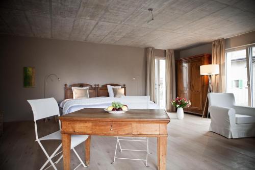 Le Coq Chantant B&B and Boutique Hotel St-Livres