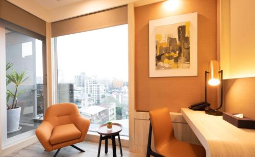 Business Double Room image 4