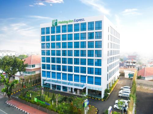 Holiday Inn Express Jakarta Matraman, an IHG Hotel