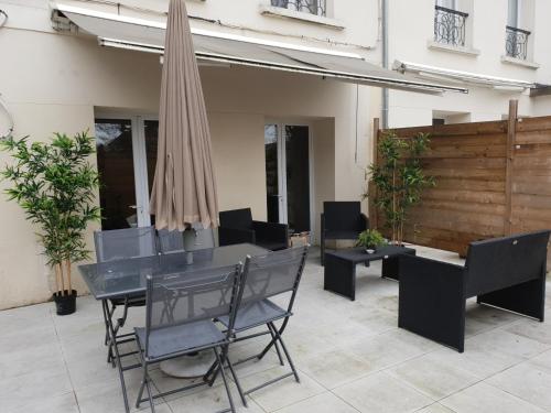 Facilities, Appartement Lena Cosy avec terrasse calme in Arcueil