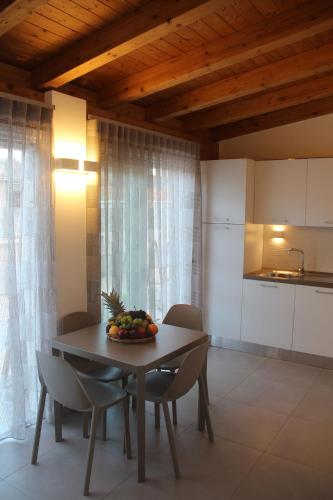 Apartment with Terrace image 6