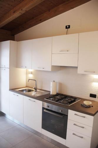 Apartment with Terrace image 10