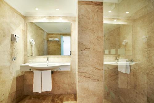 Grupotel Montecarlo - image 6