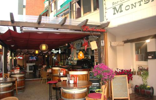 Hostal Montsant chambre d'hôte Salou