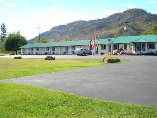 Mountain Springs Motel & RV Park - Accommodation - Barrière