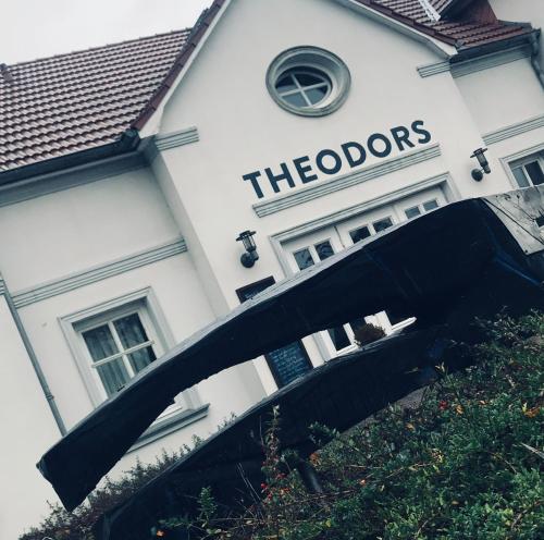 THEODORS Boutique Hotel
