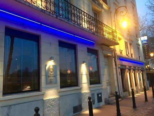 Best Western Seine West Hotel - image 4