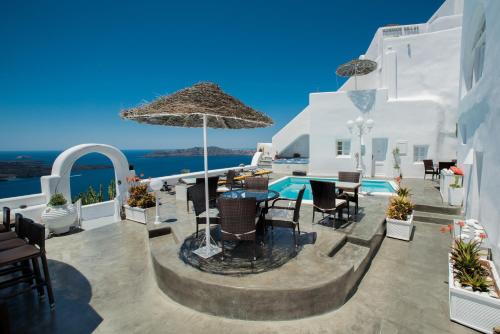 Photo - Nomikos Villas