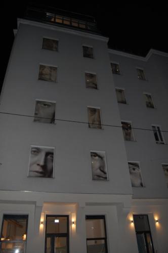 Apollo Hotel Vienna - image 8