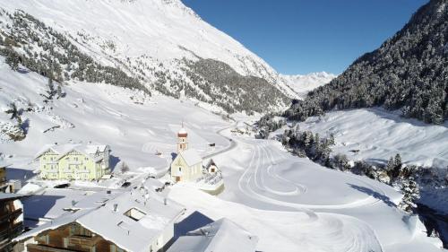 المنطقة المحيطة, Hotel Vent in Vent