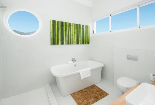 Bamboo Guest House Room Type - Twin/Double Room