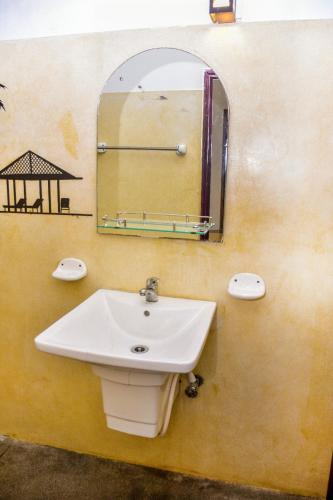 Three-Bedroom Villa image 2