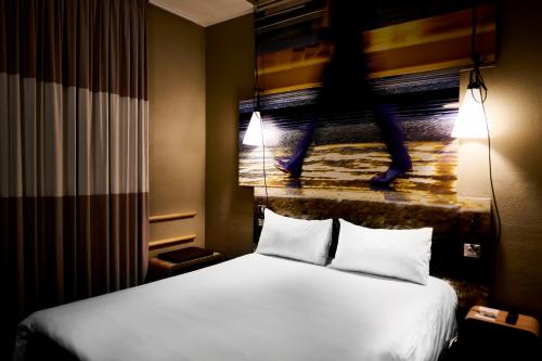 Ibis Milano Centro - image 4