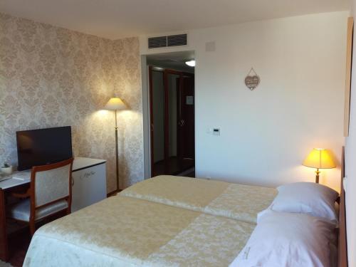 Hotel ZaDar - image 4