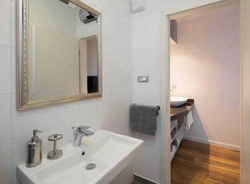 Guest House Imperial - image 14