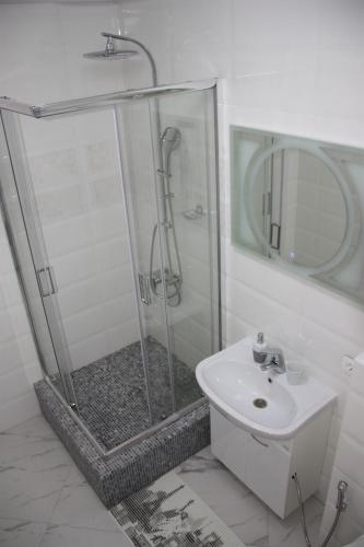 Neuhof Rest - image 5
