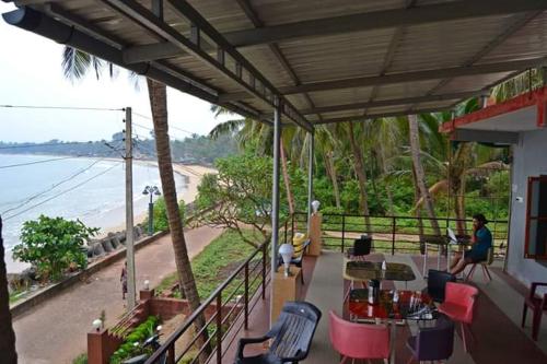 Sea View Holiday Home