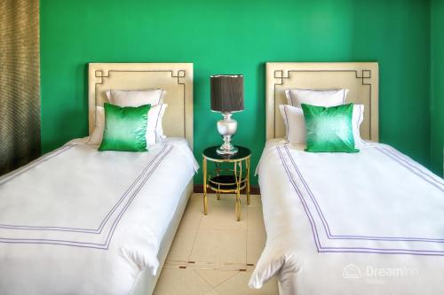 Dream Inn - Royal Palm Beach Villa - image 10