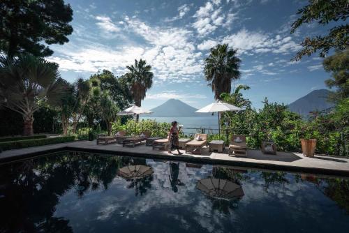 Swimming pool, Casa Prana Hotel in Atitlan in Santa Cruz la Laguna