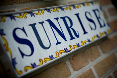  Sunrise B&B, Unterkunft in Lokeren