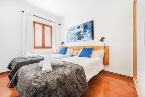 First Sea Line House 10 Guests w Garden in Alcudia