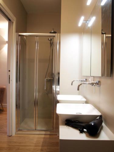 cosmopolitan central rooms
