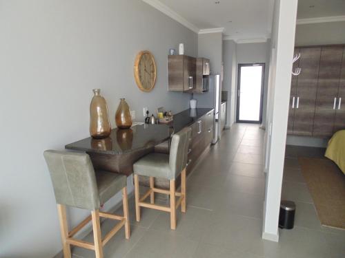Cocina, Apartment 32, BAY VIEW SUITES in Rand Rifles