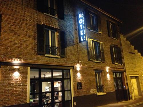 Вхід, Hôtel Les Terres Blanches in Шато