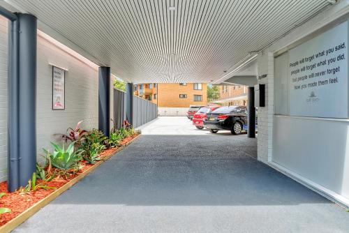 Entrance, Surf Beach Motel Port in Port Macquarie