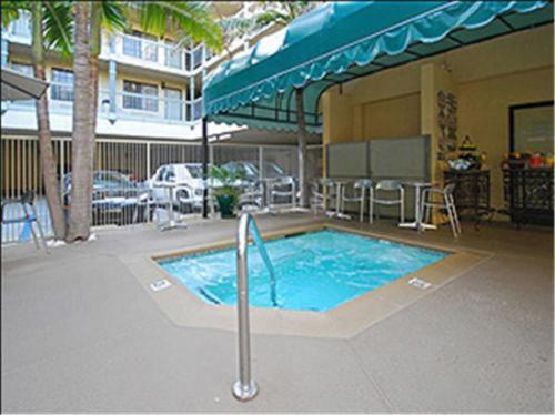 Best Western Airport Plaza Hotel – LAX Airport LA Stadium, Лос-Анджелес (фото 9)