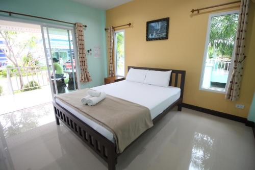 %name Rainbow Resort ประจวบคีรีขันธ์
