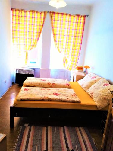 Standard Double Room with Shared Bathroom