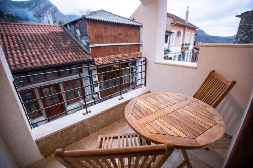 ระเบียง/ชานเรือน, Villa Irma in สตาริ บาร