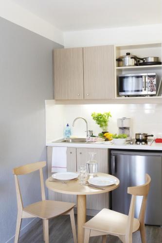 Aparthotel Adagio Access Marseille Prado Périer photo 4