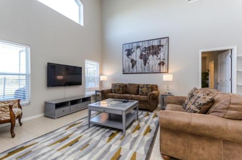 You and Your Family will Love this Villa on Emerald Island Resort Villa Orlando 1797 - image 6