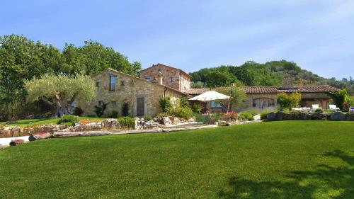 Luxury villa Colle dell'Asinello ,proprietari ,Price villa In esclusiva ed all inclusive area SPA h24 , Pool Heating 31 C , near ORVIETO