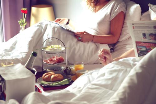 Saint SHERMIN bed breakfast & champagne image 14