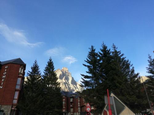 Flamma Apartment - Ski in & Ski Out - cerviniaholidays-com