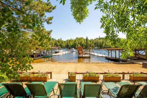 Ludlow's Island Resort